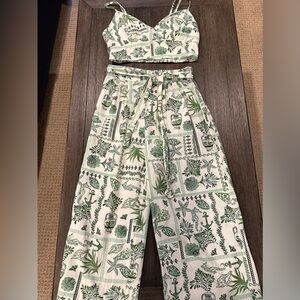 Midnight Sky Green and White Printed two-piece set sz M